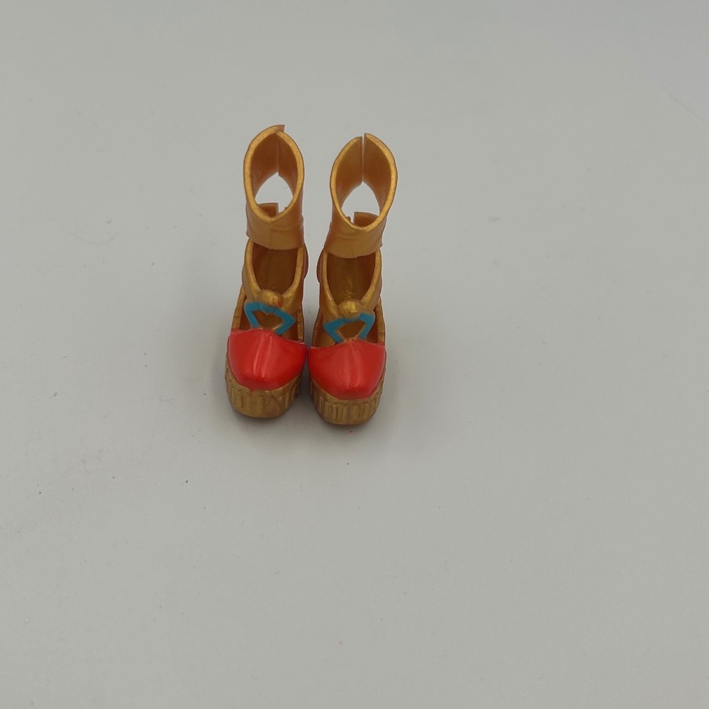 Monster High G3 Day Out Cleo de Nile Wedge Shoes